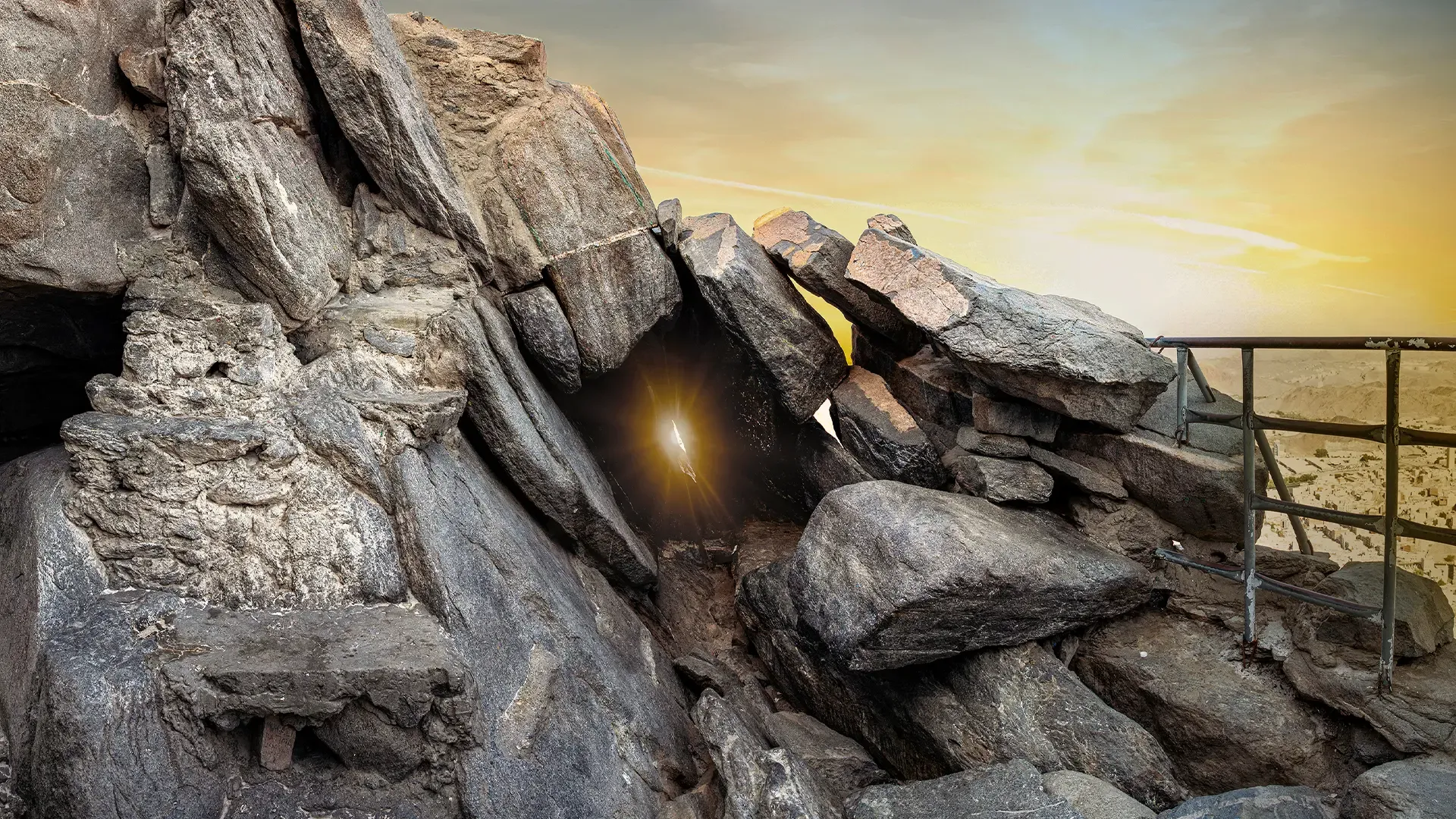 Hira Cave: A Quick Guide for Visitors